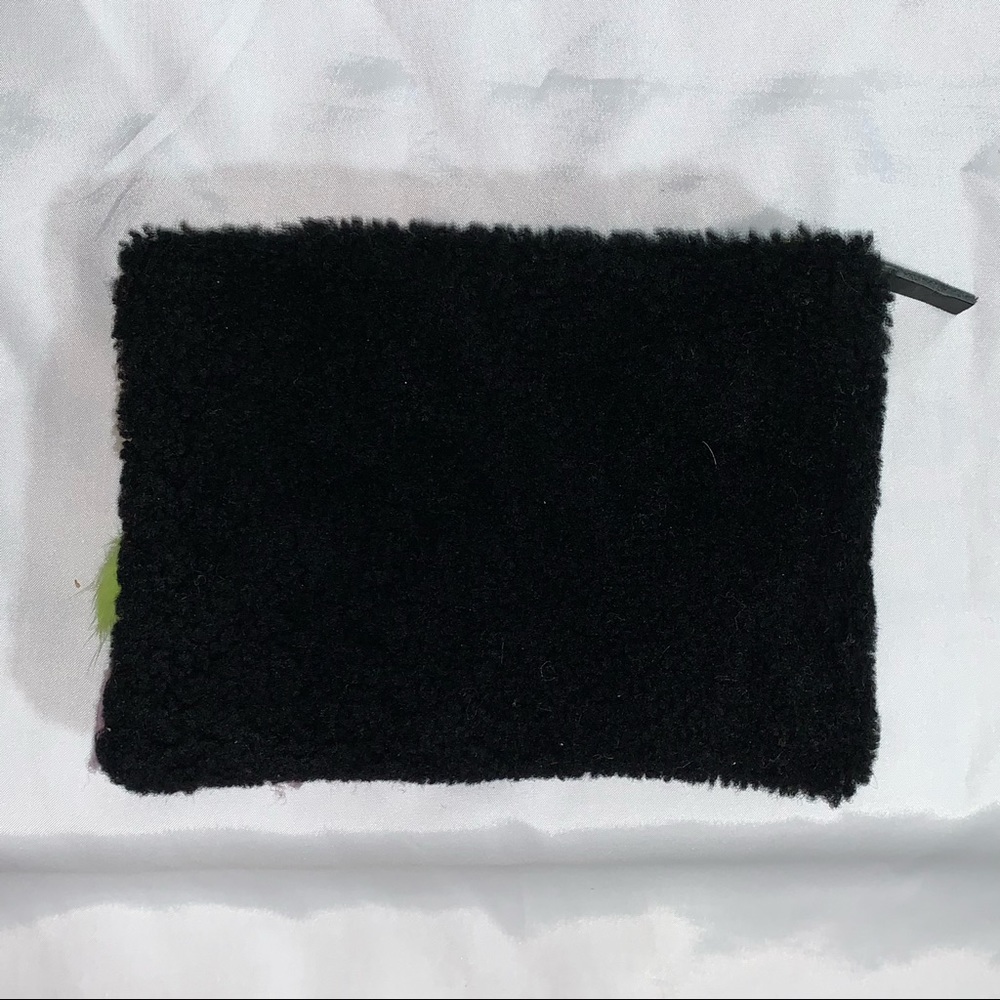 PRIMECUT hand pieced "Playground" shearling clutch POUCH - Picture 3 of 7